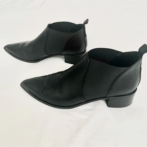 Acne Studios Size 40 Jenny Black Pointed Toe Low Ankle Chelsea Bootie/Boots - Picture 7 of 12